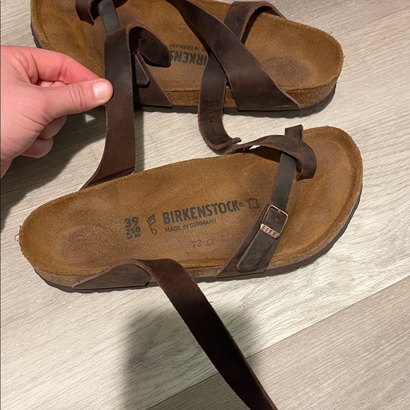 Birkenstock Women’s Dark Brown Sandals - Picture 2 of 3